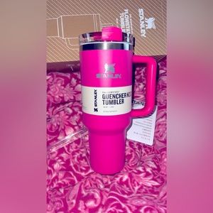 40 oz PINK Stanley (NEW)